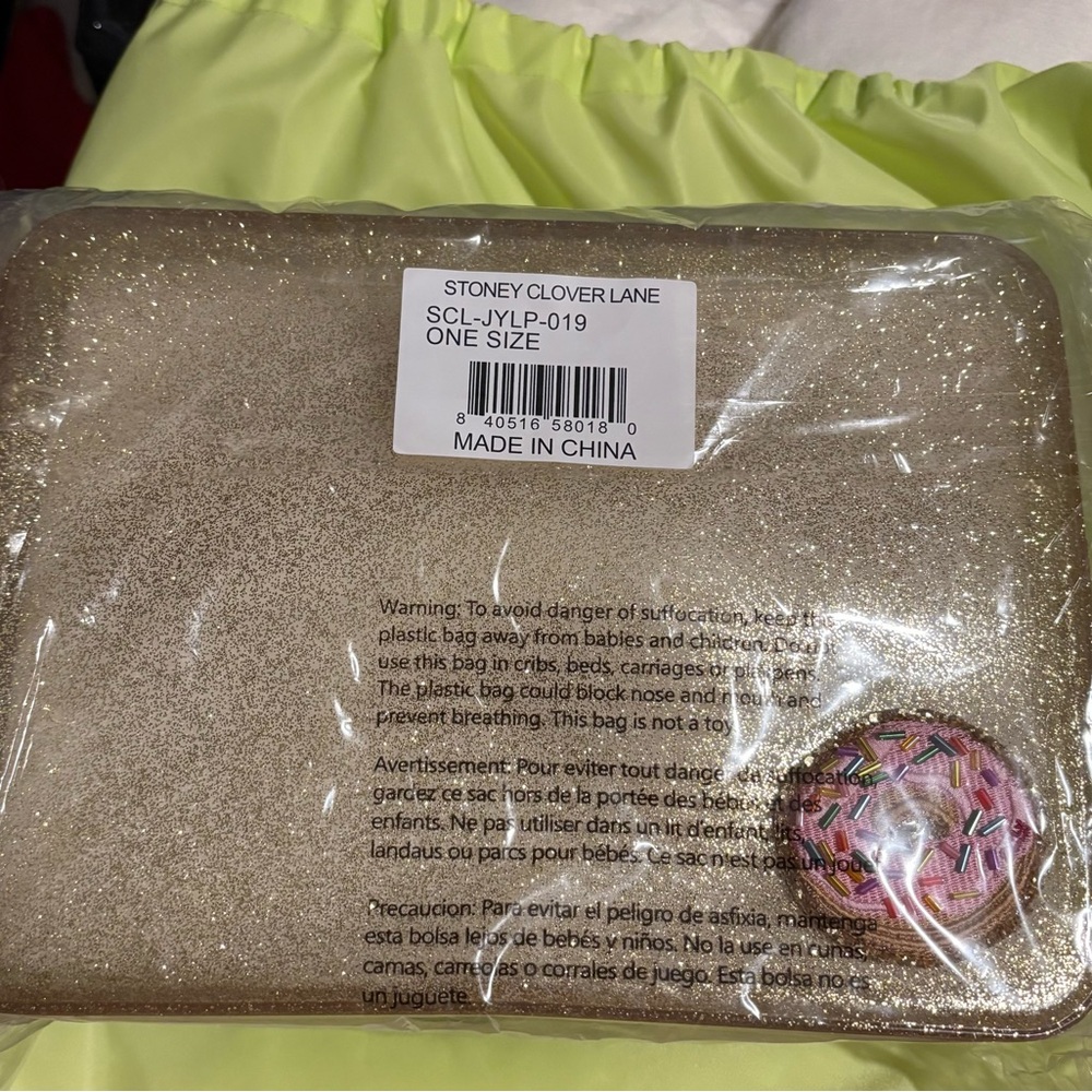 Dunkin’ Stoney Clover Jelly Large Pouch